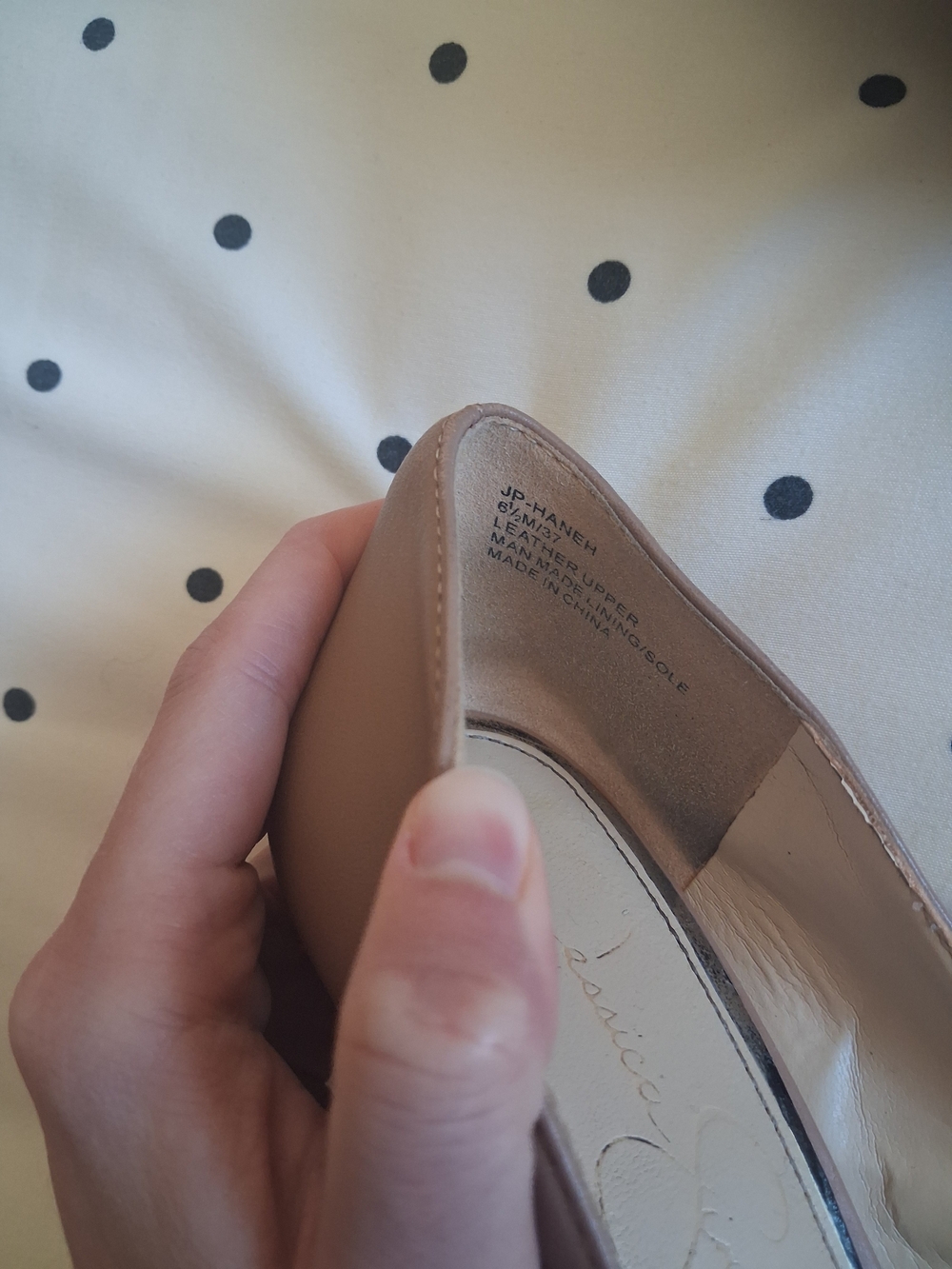 Jessica Simpson Beige Pointed-Toe Pumps - Picture 5 of 8